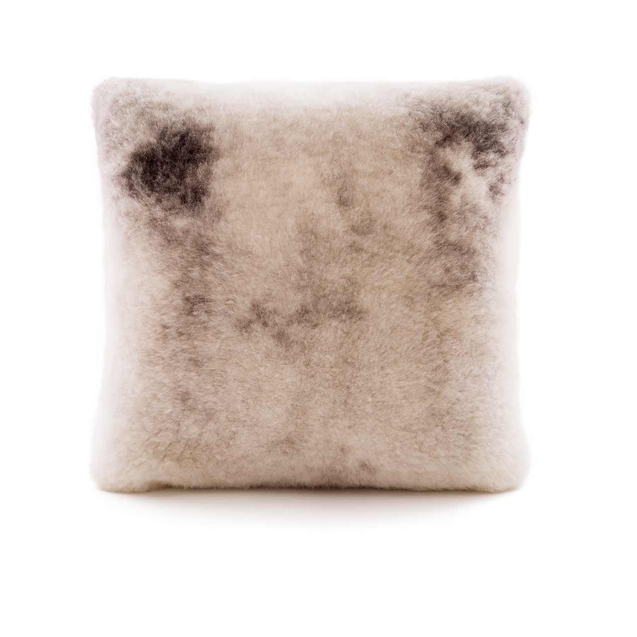 woola_exotic_sheepskin_cushion_square